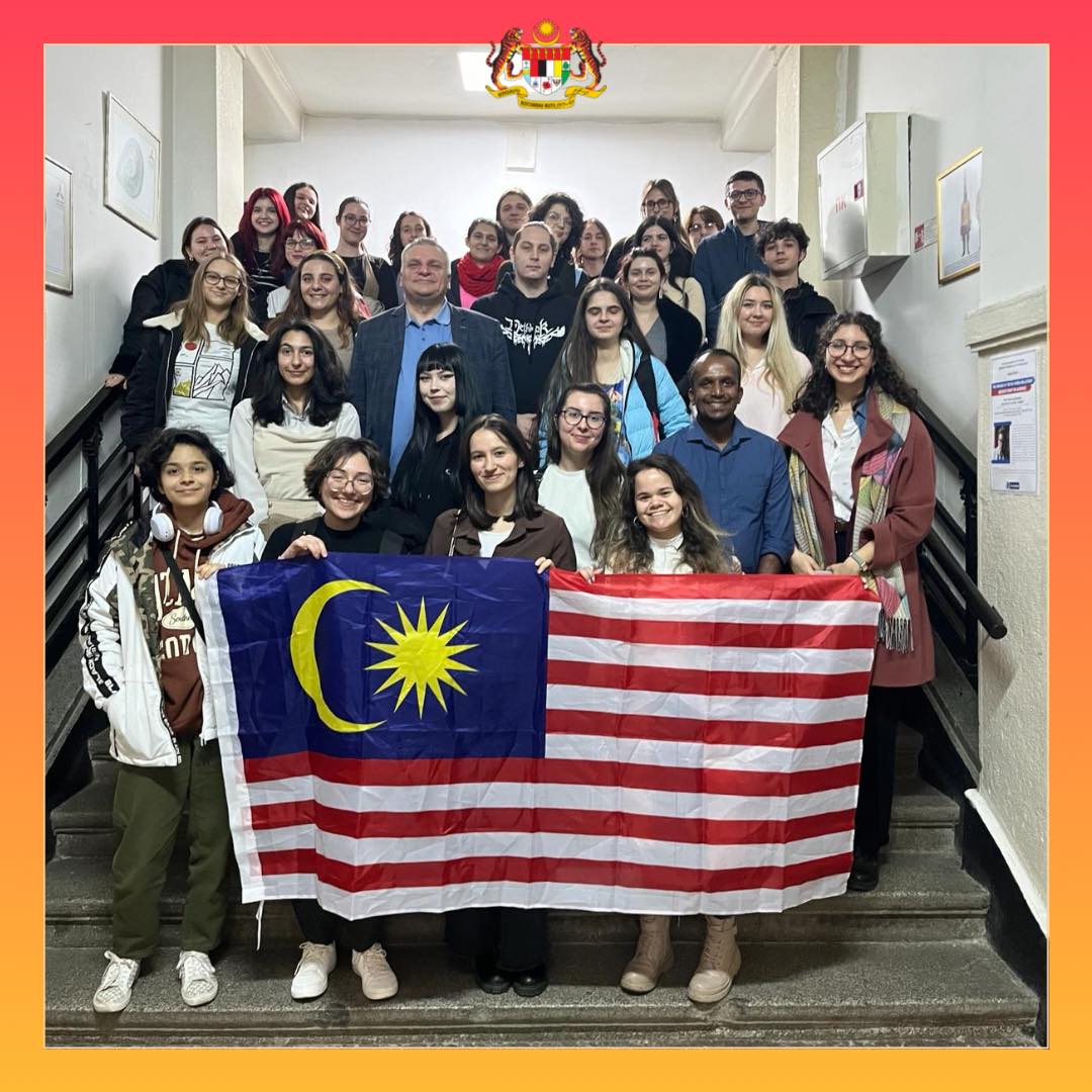 Лекция за Малайзия със студенти